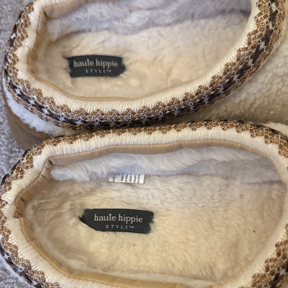 Like New! Haute Hippie Memory Foam Clogs - Picture 4 of 8